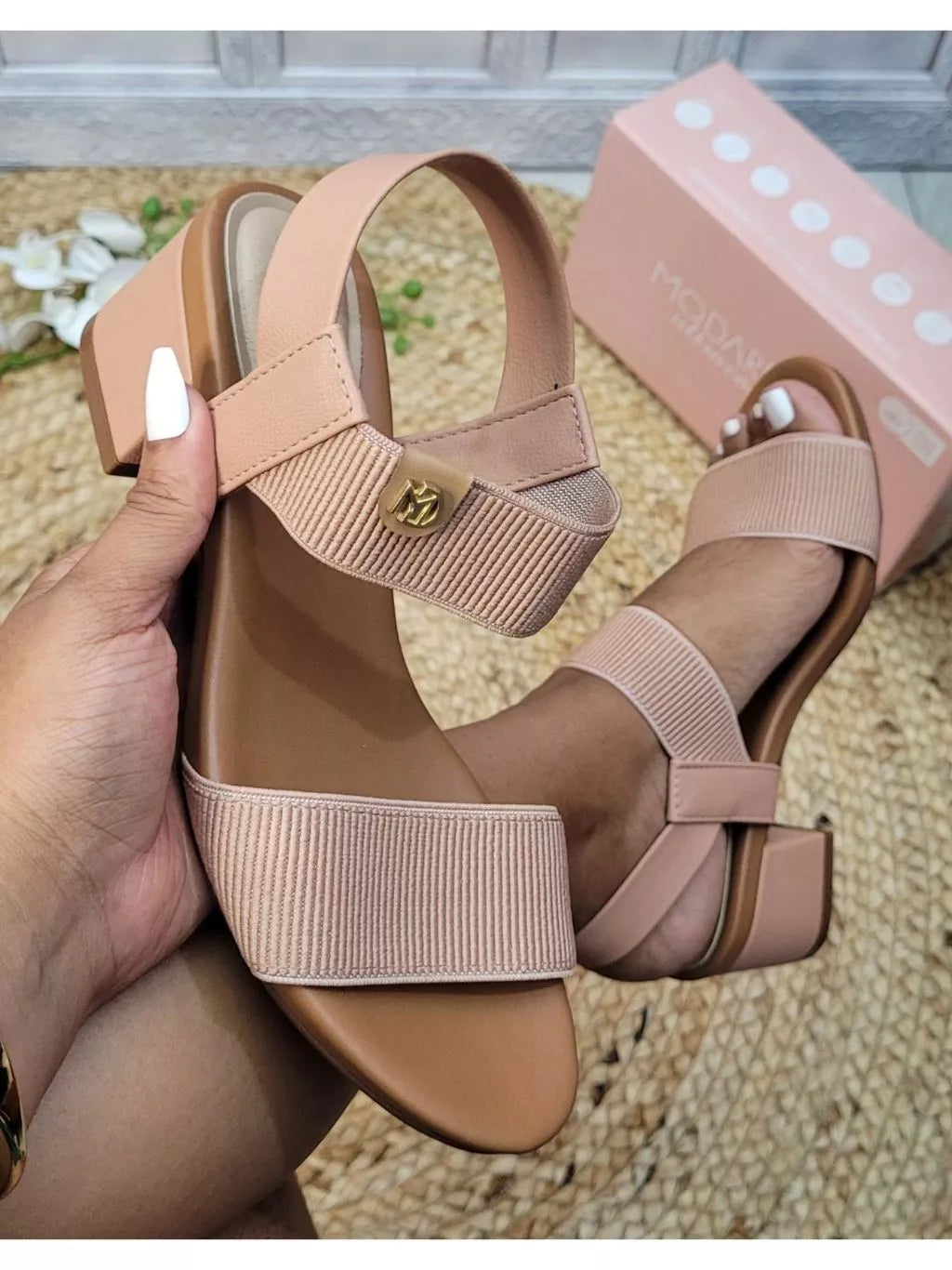 Sandalia Calce Fácil Modare Salto Baixo Bloco Ultra Leve (50 ANOS MODARE - VENDAS NO VAREJO LIBERADO PARA HOJE) )